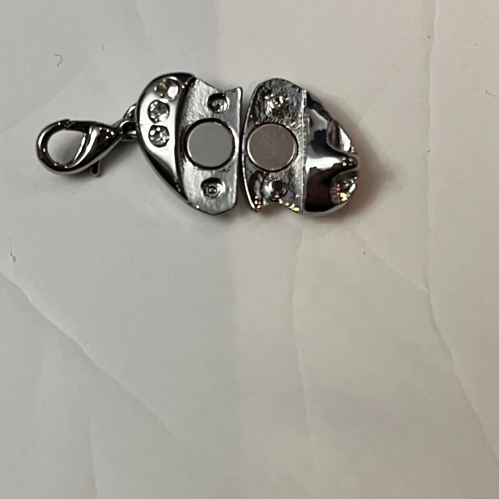 Fairy Fastener Silver tone jewelry fastening tool NIB - Picture 6 of 6